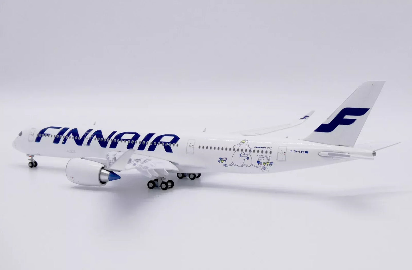 JCWINGS A350 FINNAIR "FINNAIR 100TH ANNIVERSARY" FLAP DOWN REG: OH-LWP