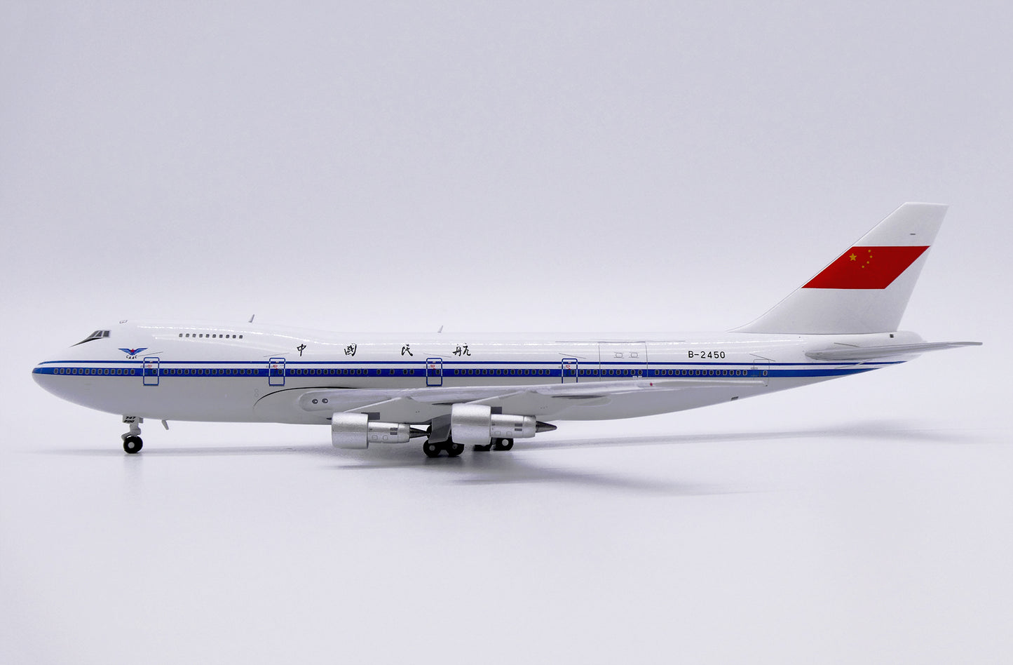 JC WINGS B747-200M CAAC REG: B-2450