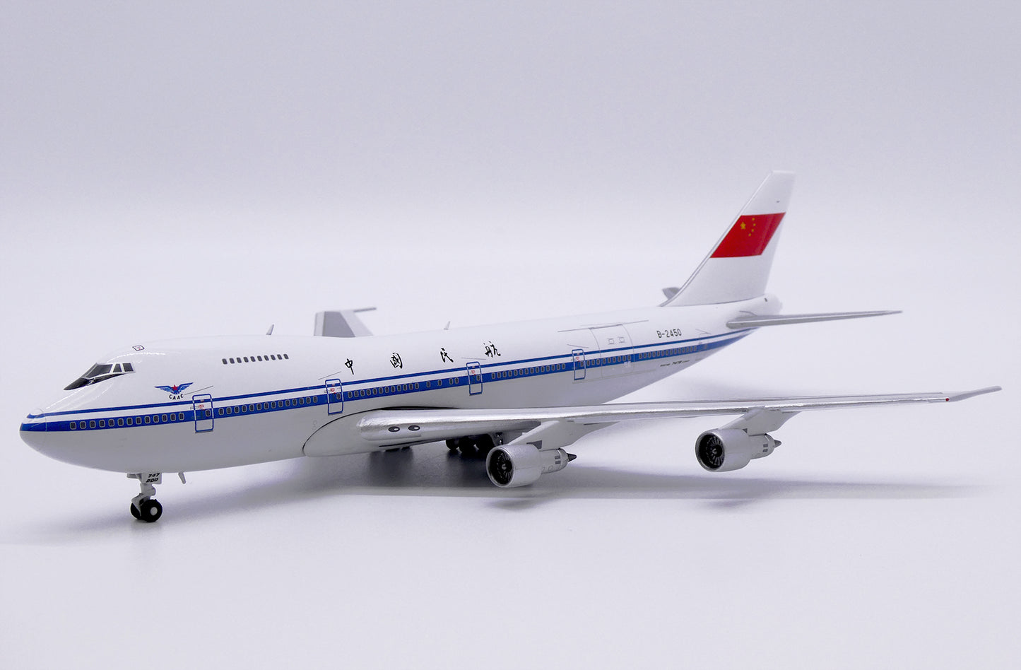JC WINGS B747-200M CAAC REG: B-2450