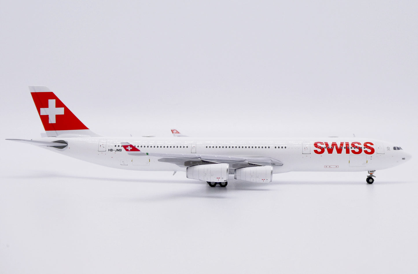 JC WINGS A340-300 SWISS ZURICH REG: HB-JMB