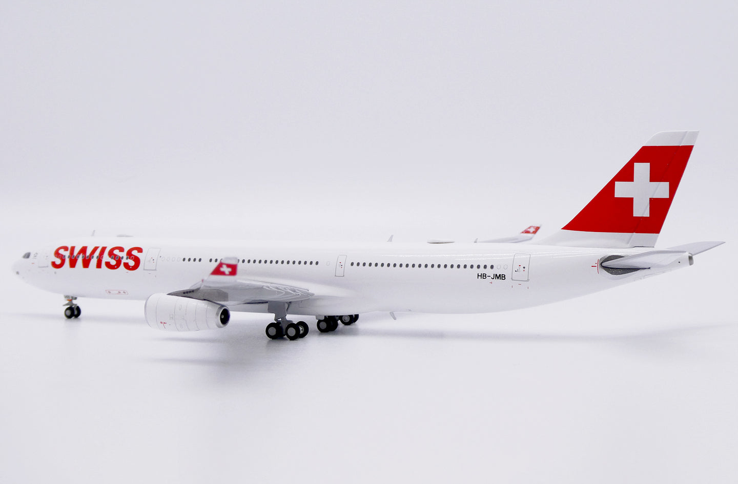 JC WINGS A340-300 SWISS ZURICH REG: HB-JMB