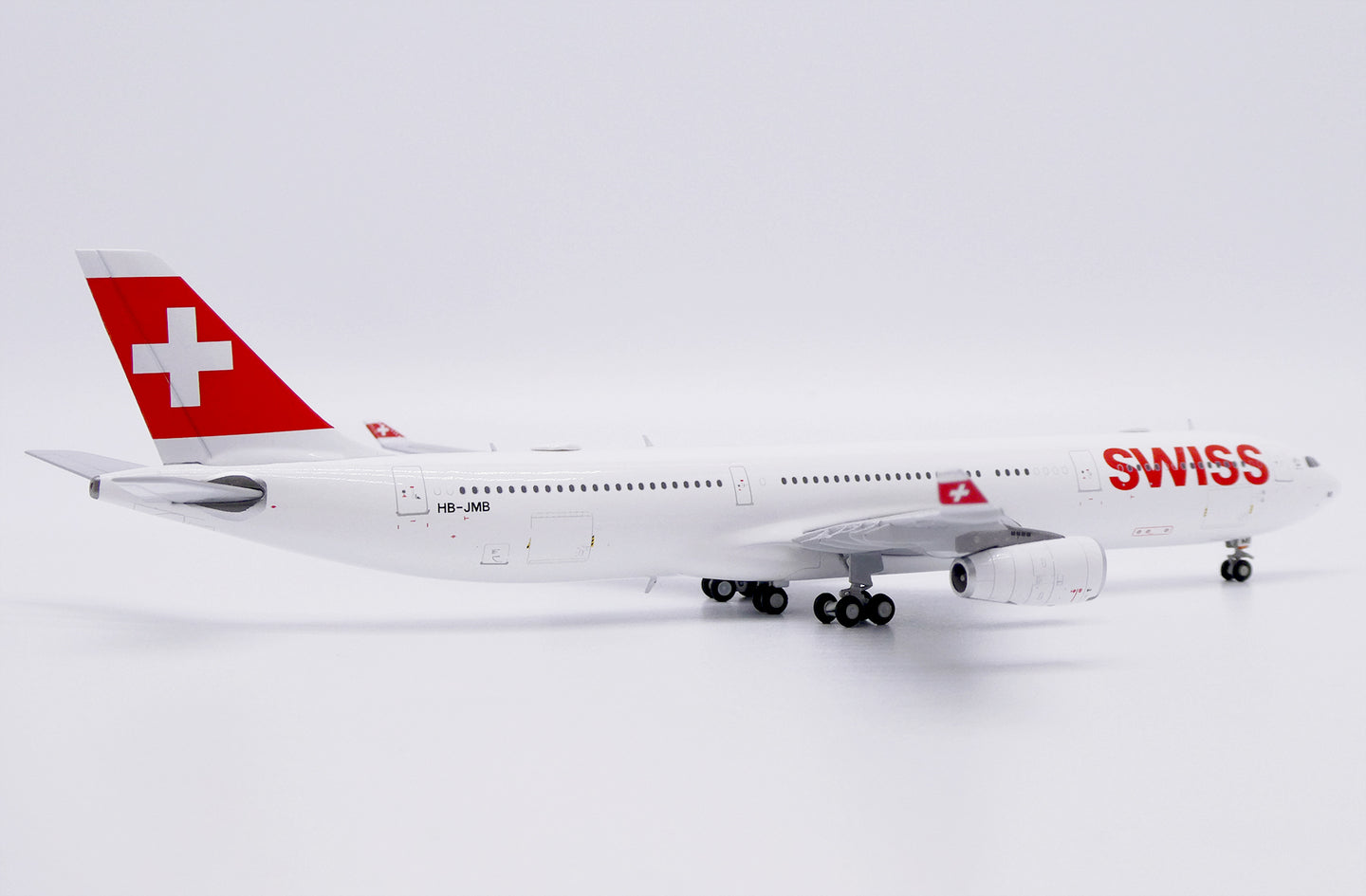 JC WINGS A340-300 SWISS ZURICH REG: HB-JMB