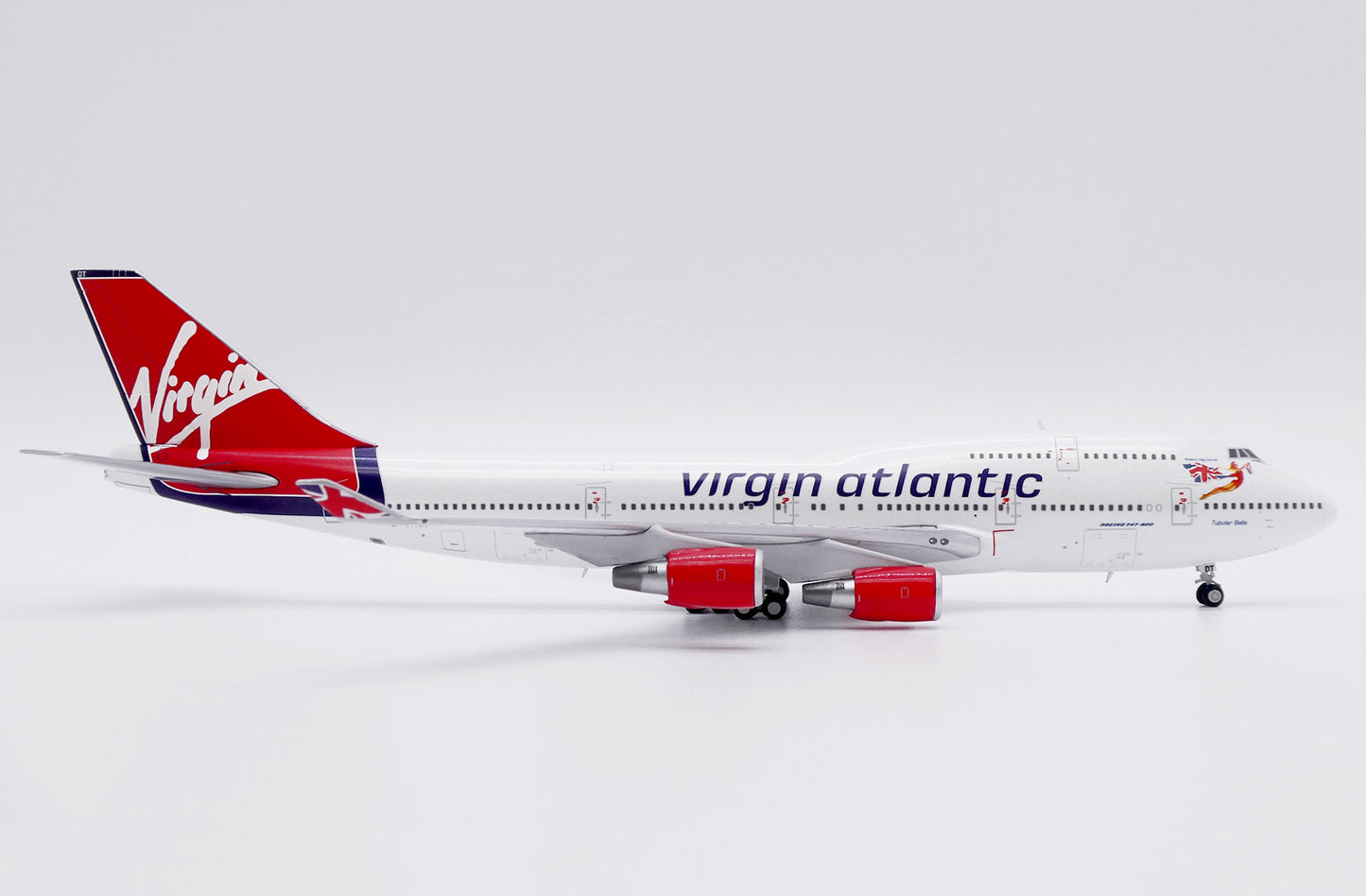 JC WINGS B747-400 VIRGIN ATLANTIC "TUBULAR BELLE" REG: G-VHOT