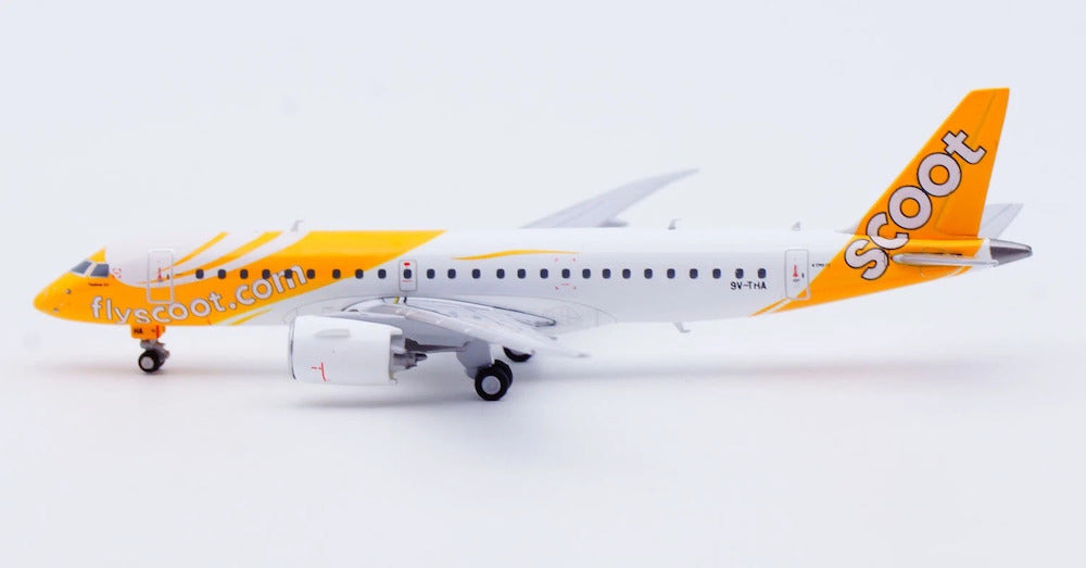 JC WINGS E190-E2 SCOOT REG: 9V-THA