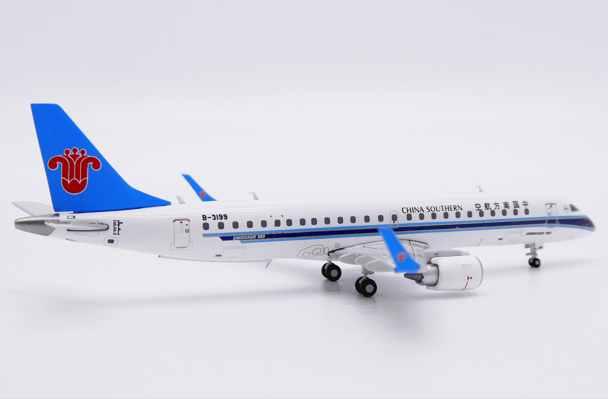 JC WINGS ERJ-190LR CHINA SOUTHERN AIRLINES "800TH E-JET" REG: B-3199