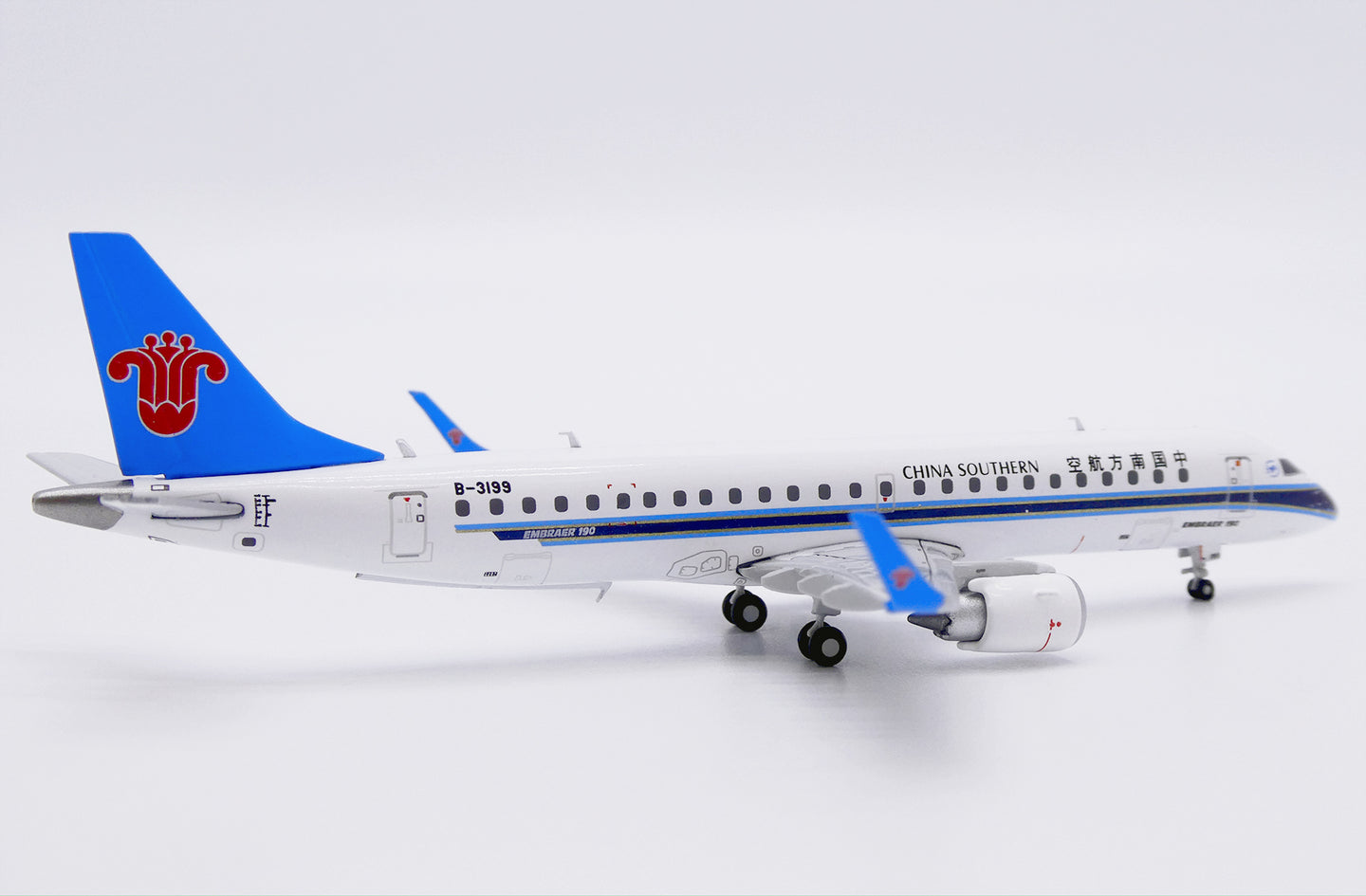 JC WINGS ERJ-190LR CHINA SOUTHERN AIRLINES "800TH E-JET" REG: B-3199