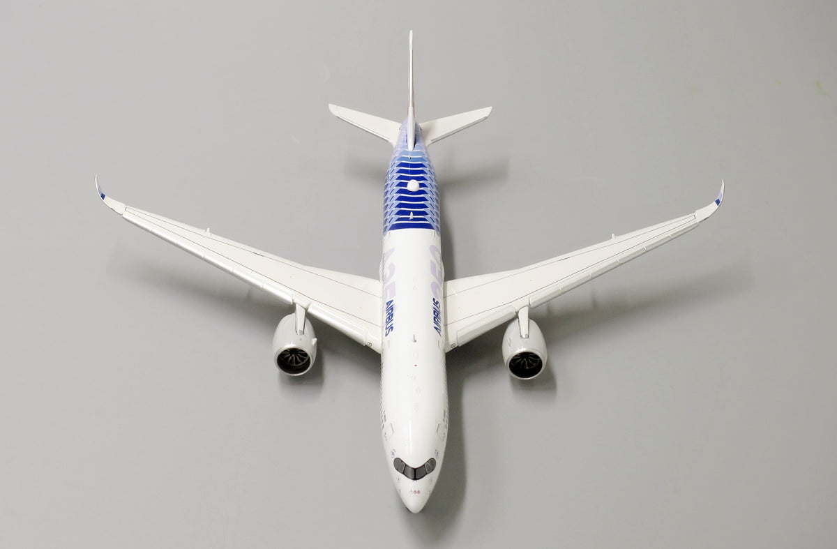 JC WINGS A350-900XWB CHINA AIRLINES "CARBON FIBER" (FLAPS DOWN) REG: B-18918