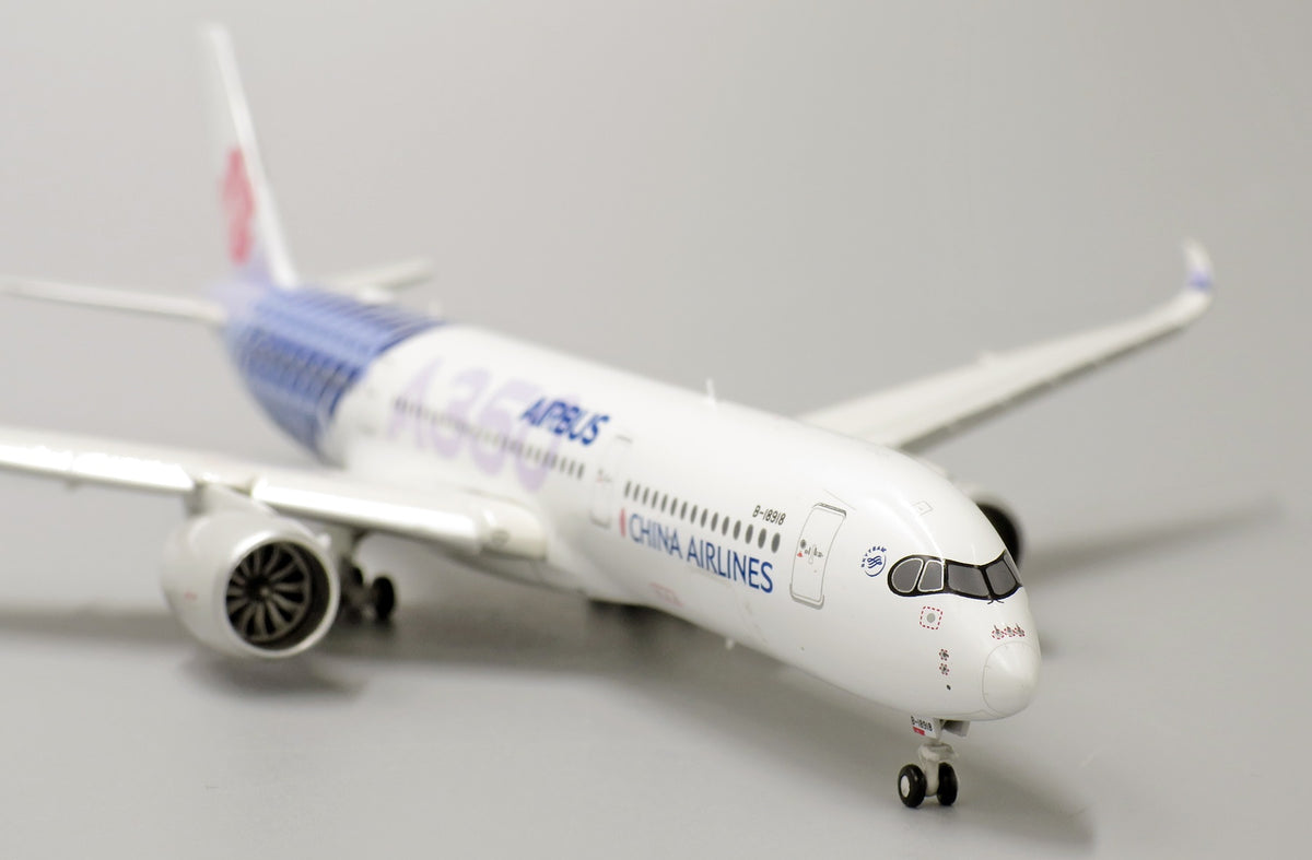 JC WINGS A350-900XWB CHINA AIRLINES "CARBON FIBER" (FLAPS DOWN) REG: B-18918