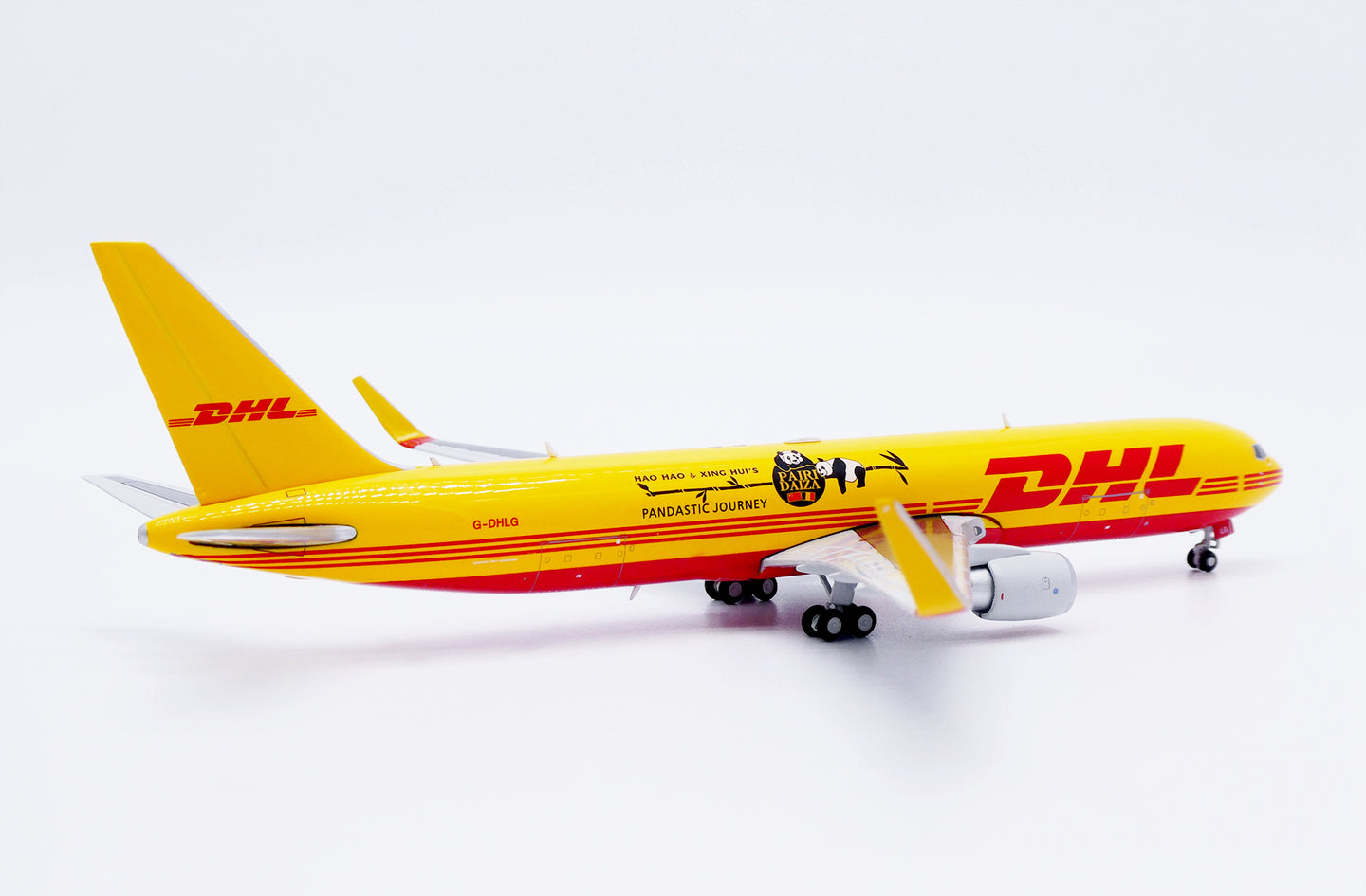 JC WINGS B767-300 DHL REG: G-DHLG