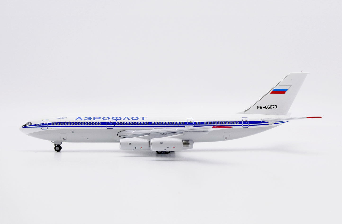 JC WINGS IL-86 AEROFLOT REG: RA-86070