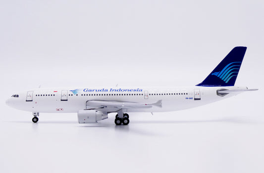 JC WINGS A300-600R GARUDA INDONESIA REG: PK-GAS