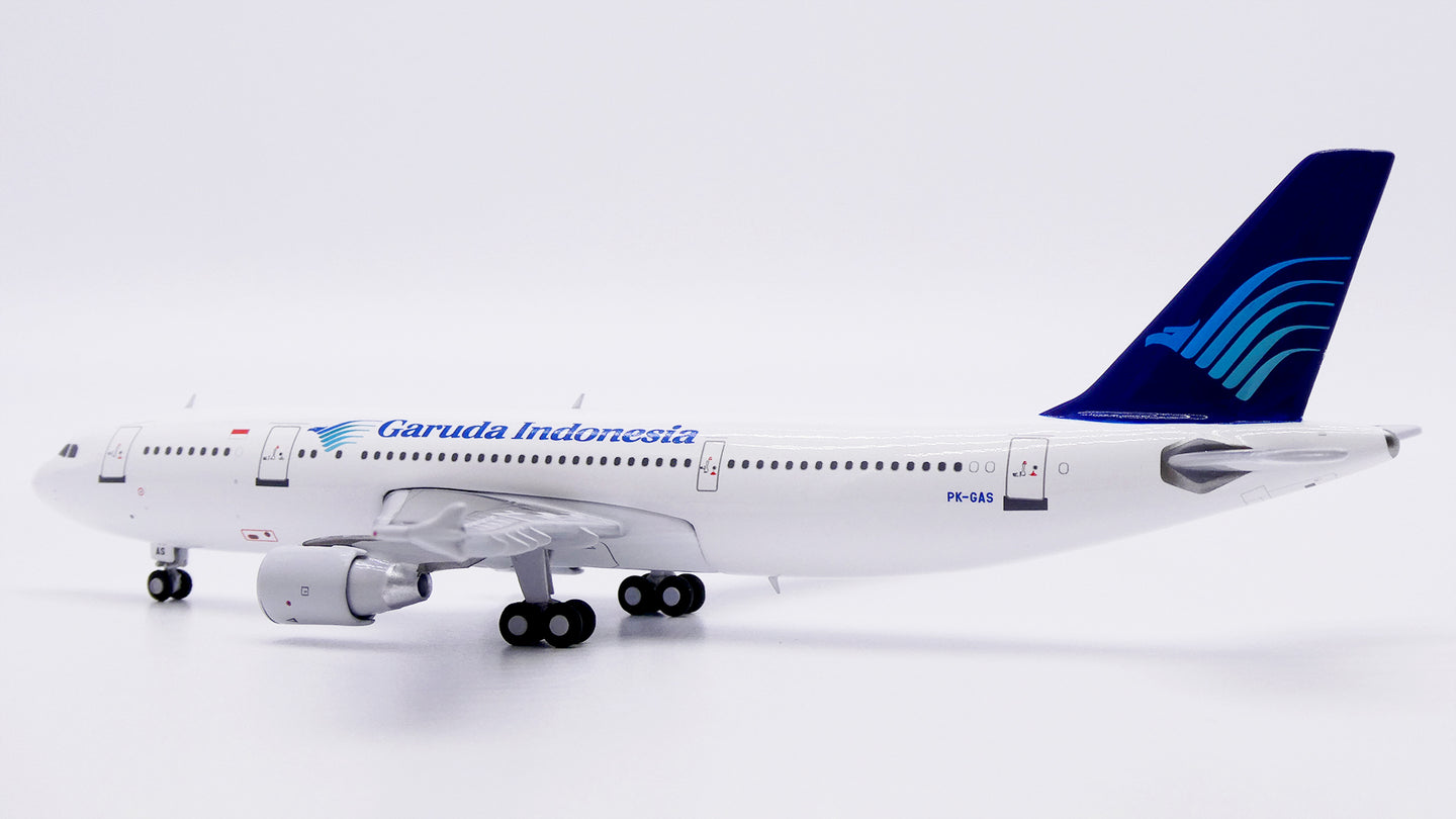 JC WINGS A300-600R GARUDA INDONESIA REG: PK-GAS