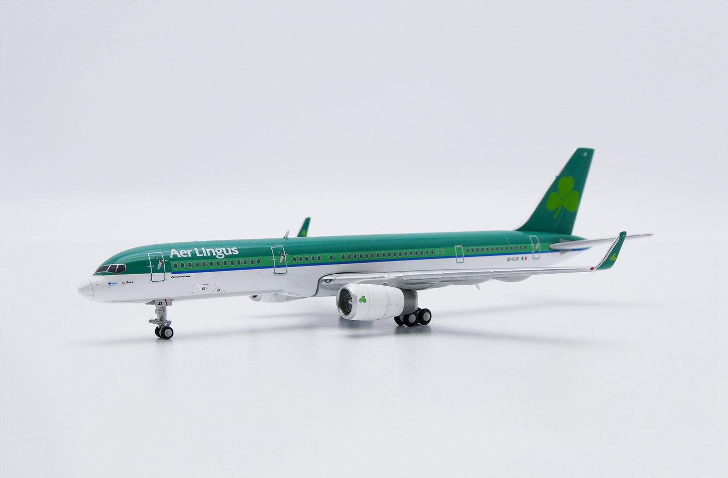 JC WINGS B757-200 AER LINGUS REG: EI-CJX