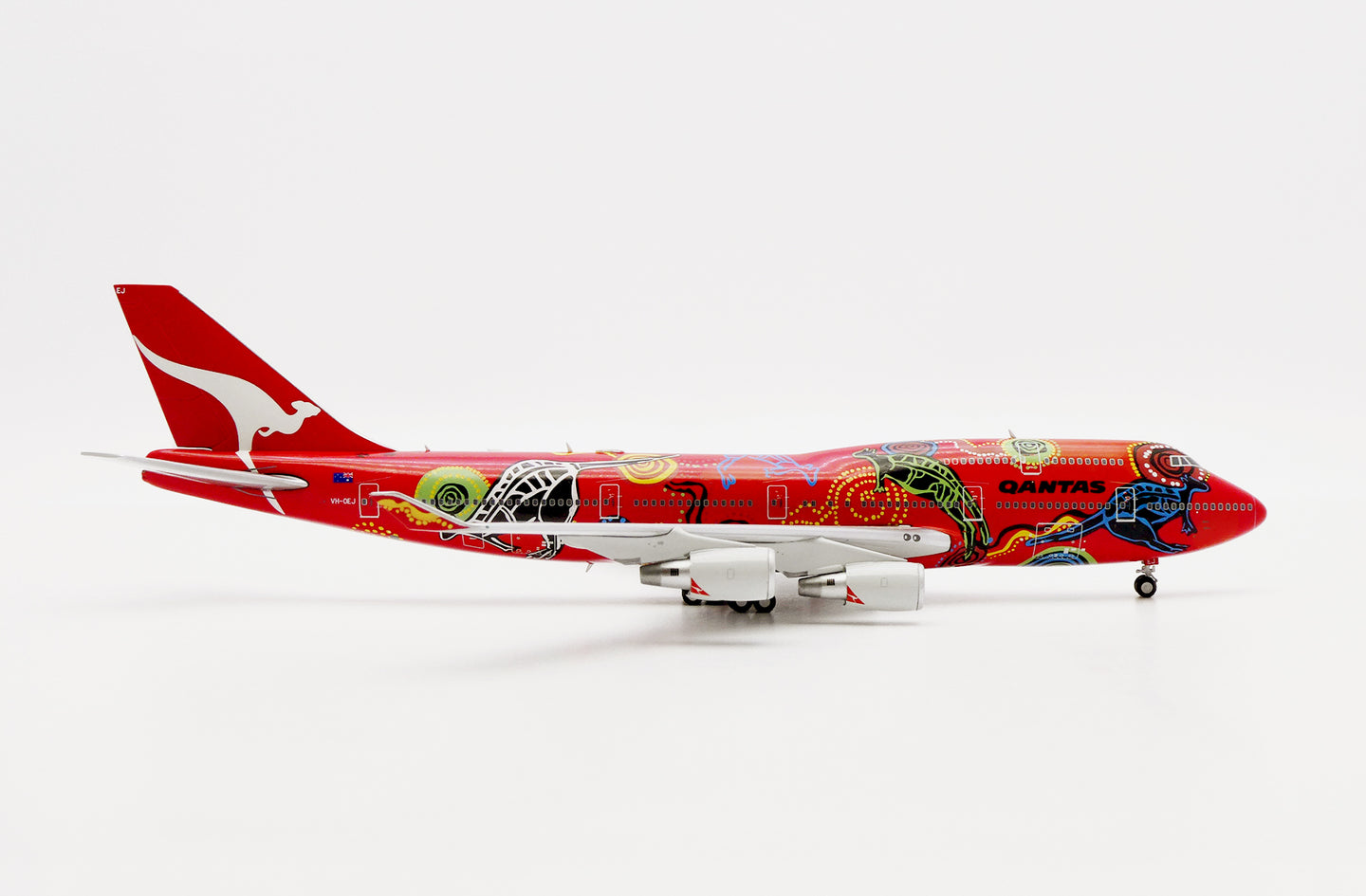 JC WINGS B747-400 QANTAS 'WUNALA' REG: VH-OEJ