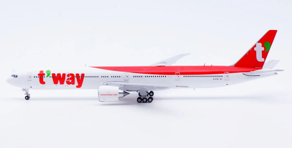 JC WINGS B777-300ER T'WAY AIR REG: HL8706