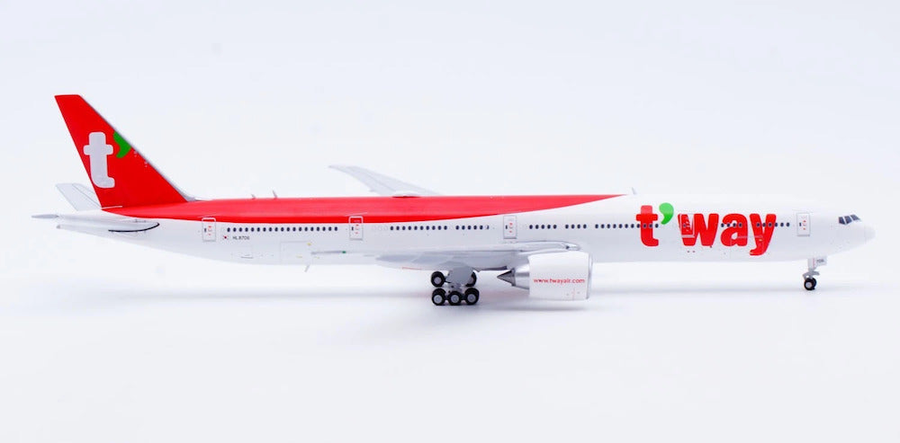 JC WINGS B777-300ER T'WAY AIR REG: HL8706
