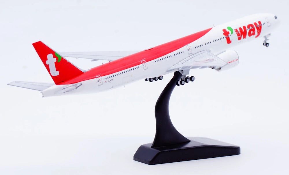 JC WINGS B777-300ER T'WAY AIR REG: HL8706