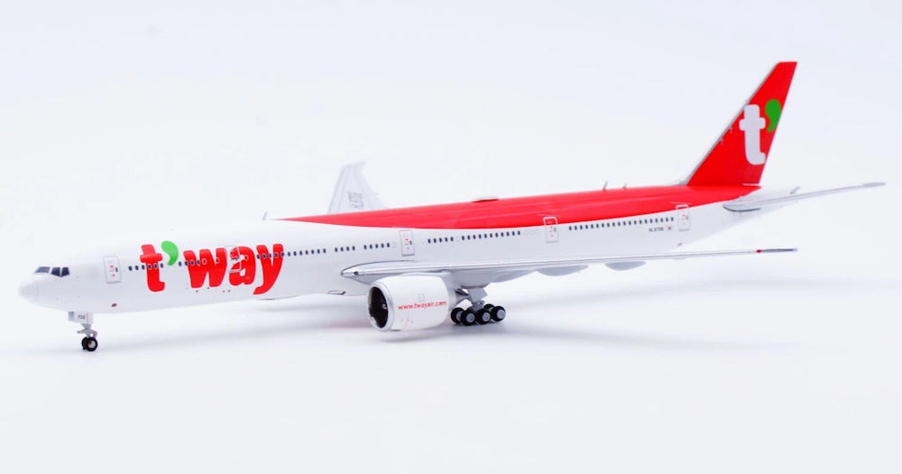 JC WINGS B777-300ER T'WAY AIR REG: HL8706