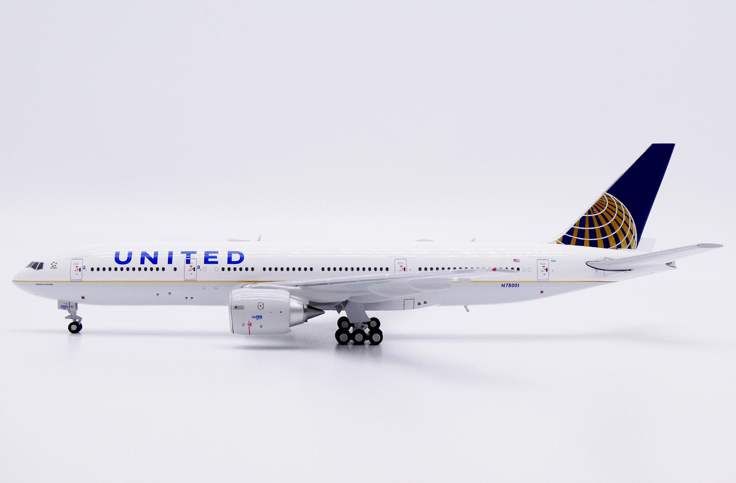 JC WINGS B777-200ER UNITED AIRLINES "GORDON M. BETHUNE" REG: N78001