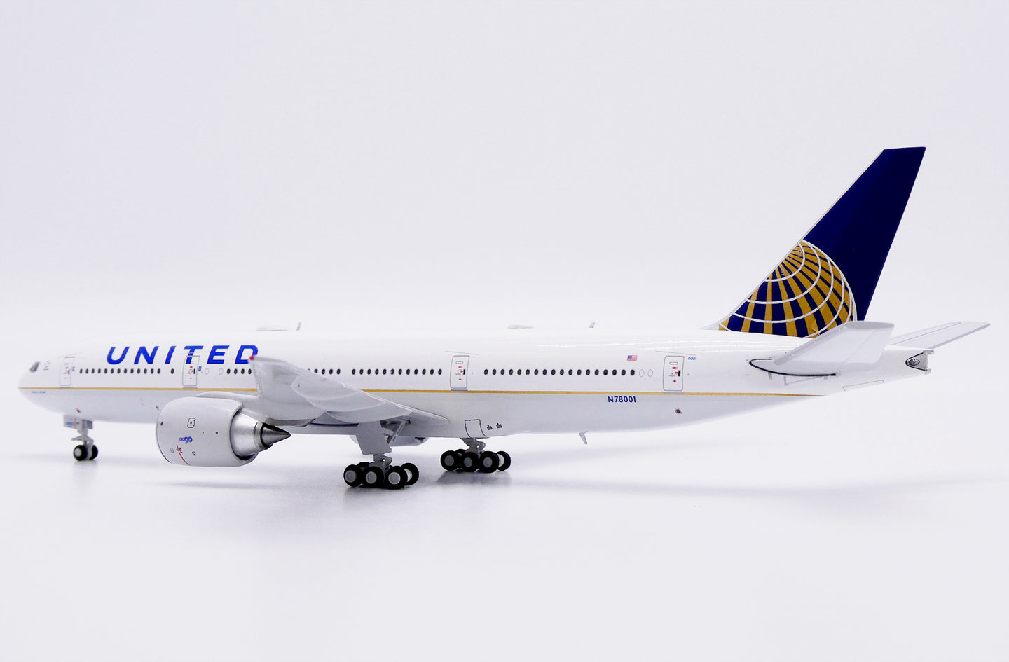 JC WINGS B777-200ER UNITED AIRLINES "GORDON M. BETHUNE" REG: N78001