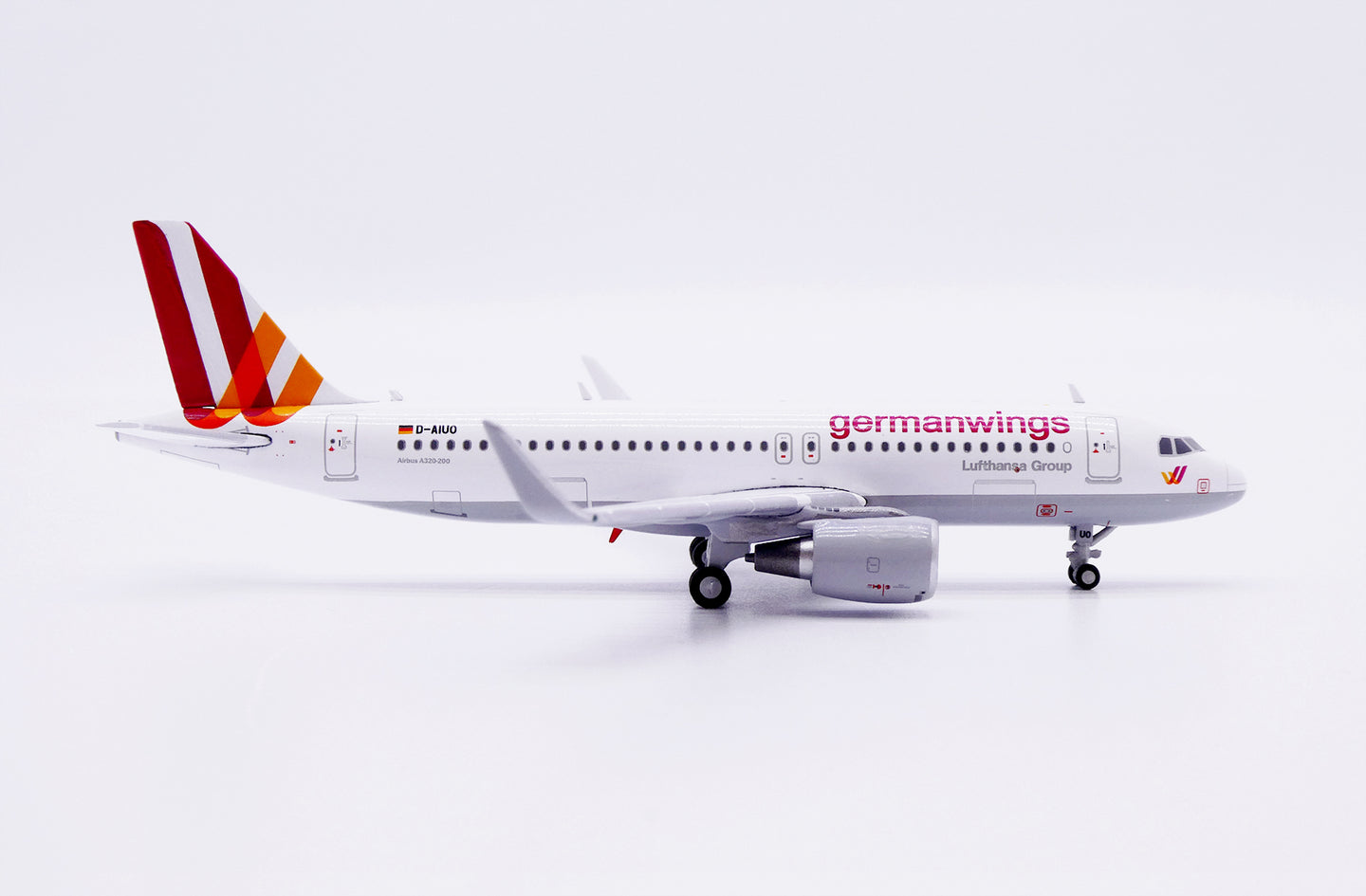 JC WINGS A320 GERMANWINGS REG: D-AIUO
