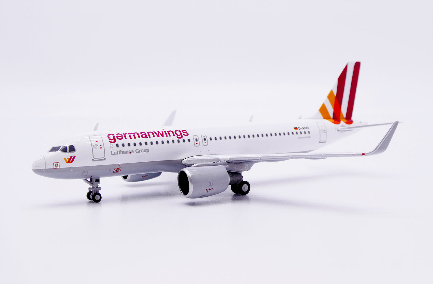 JC WINGS A320 GERMANWINGS REG: D-AIUO