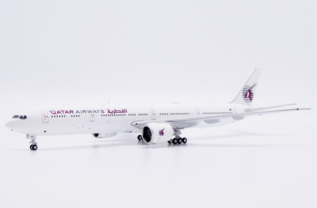 JCWINGS B777-300ER QATAR AIRWAYS "ALL WHITE" REG: A7-BOC