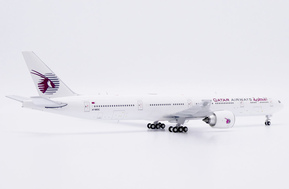 JCWINGS B777-300ER QATAR AIRWAYS "ALL WHITE" REG: A7-BOC