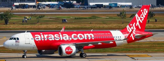 JC WINGS A320NEO AIR ASIA REG: 9M-RAL