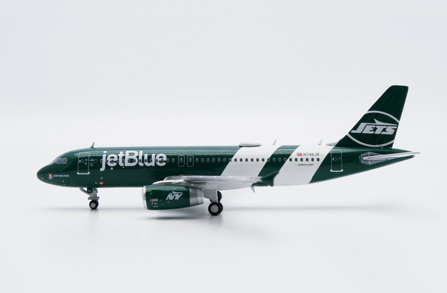 JC WINGS A320 JETBLUE 'NEW YORK JETS' REG: N746JB