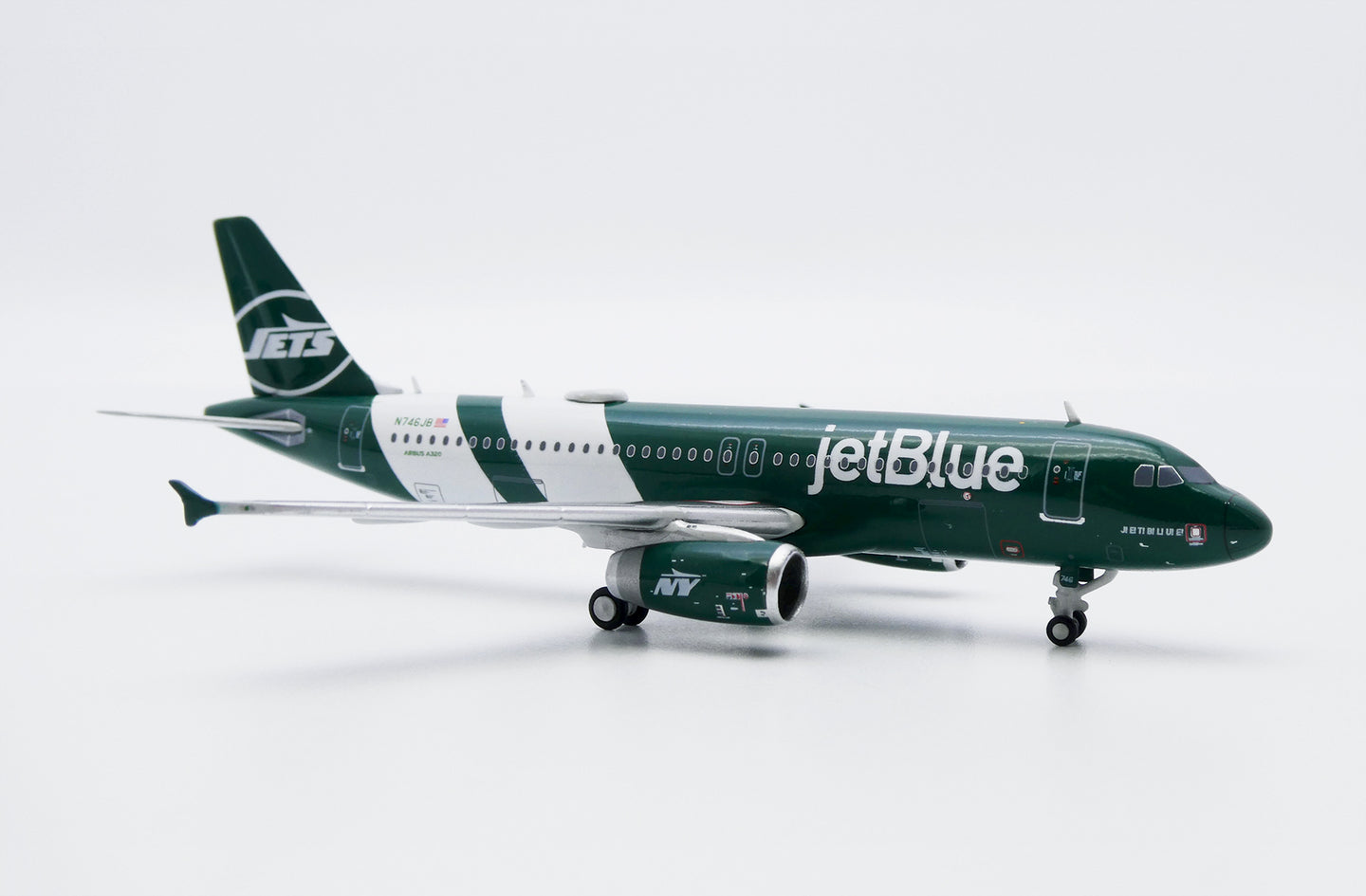 JC WINGS A320 JETBLUE 'NEW YORK JETS' REG: N746JB