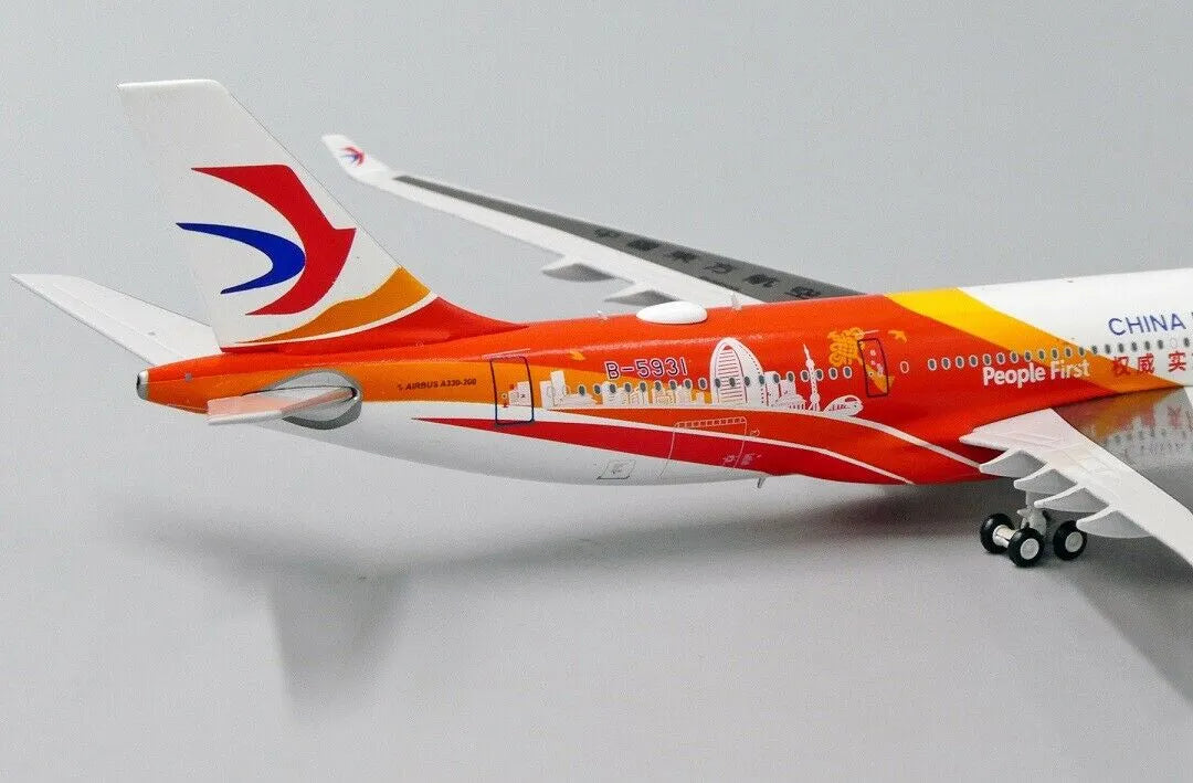 JC WINGS A330-200 CHINA EASTERN AIRLINES "PEOPLE CN" REG: B-5931