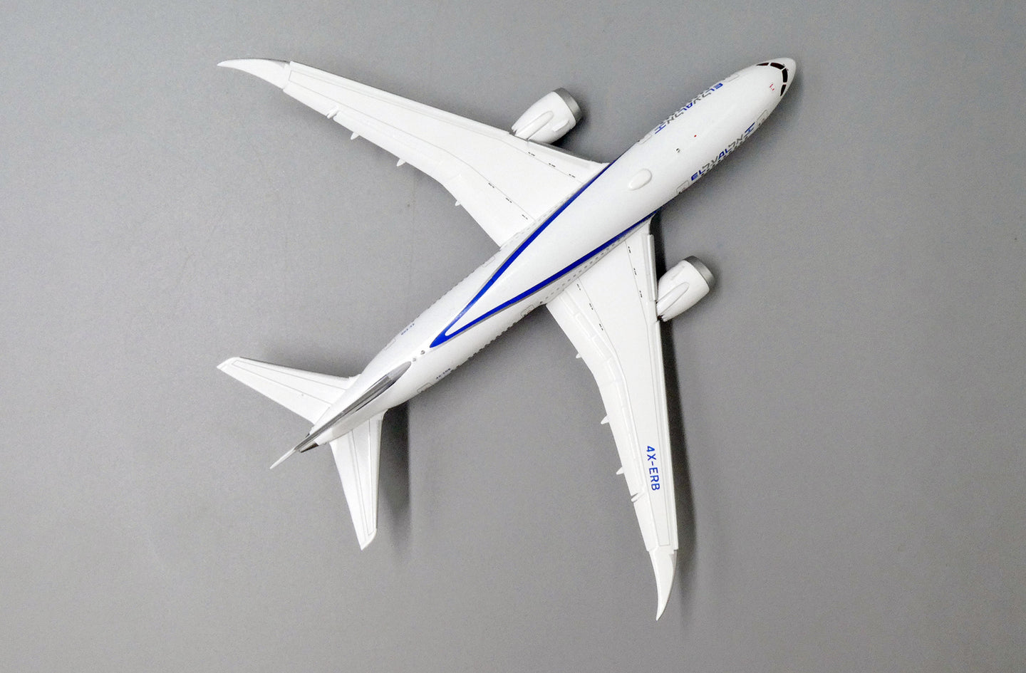 JC WINGS B787-8 DREAMLINER EL AL ISRAEL AIRLINES (FLAPS DOWN) REG: 4X-ERB