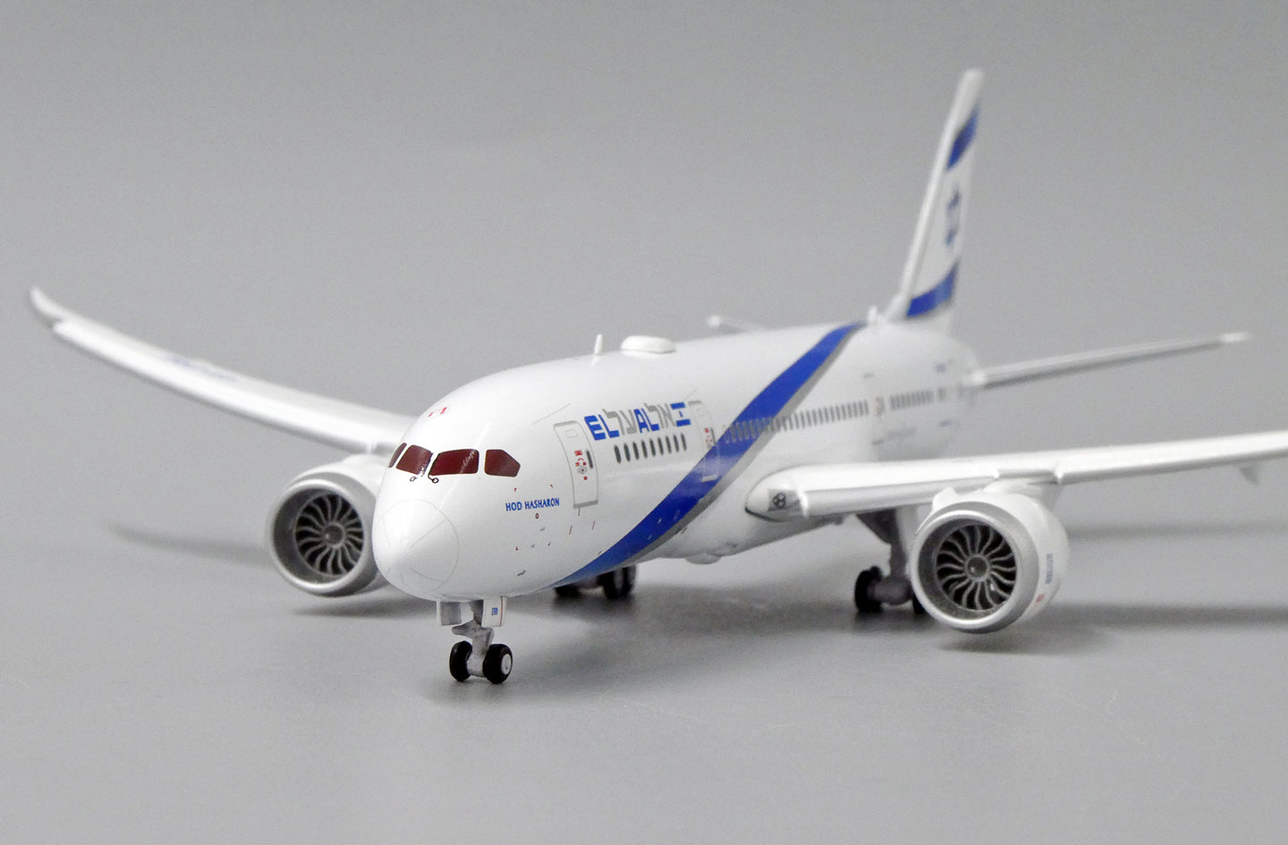 JC WINGS B787-8 DREAMLINER EL AL ISRAEL AIRLINES (FLAPS DOWN) REG: 4X-ERB