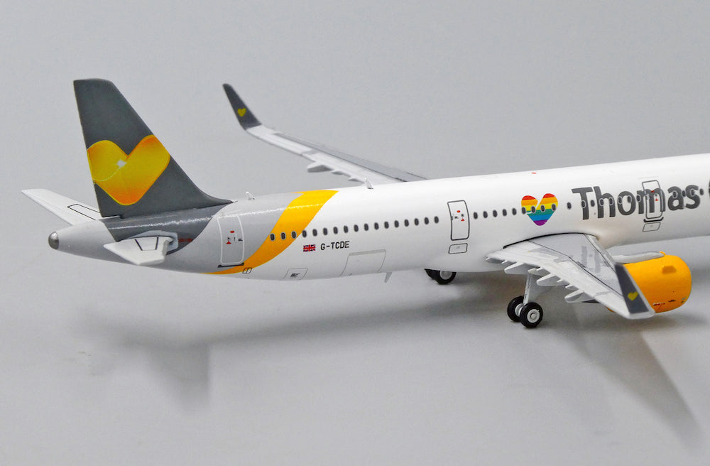 JCWINGS A321 THOMAS COOK REG: G-TCDE