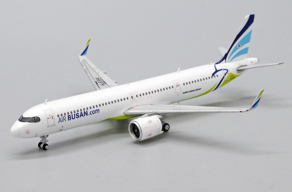 JC WINGS A321NEO AIR BUSAN REG: HL8394