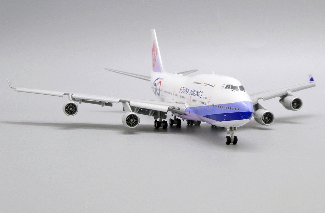 JC WINGS B747-400 CHINA AIRLINES "60TH ANNIVERSARY" (FLAP DOWN) REG: B-18210