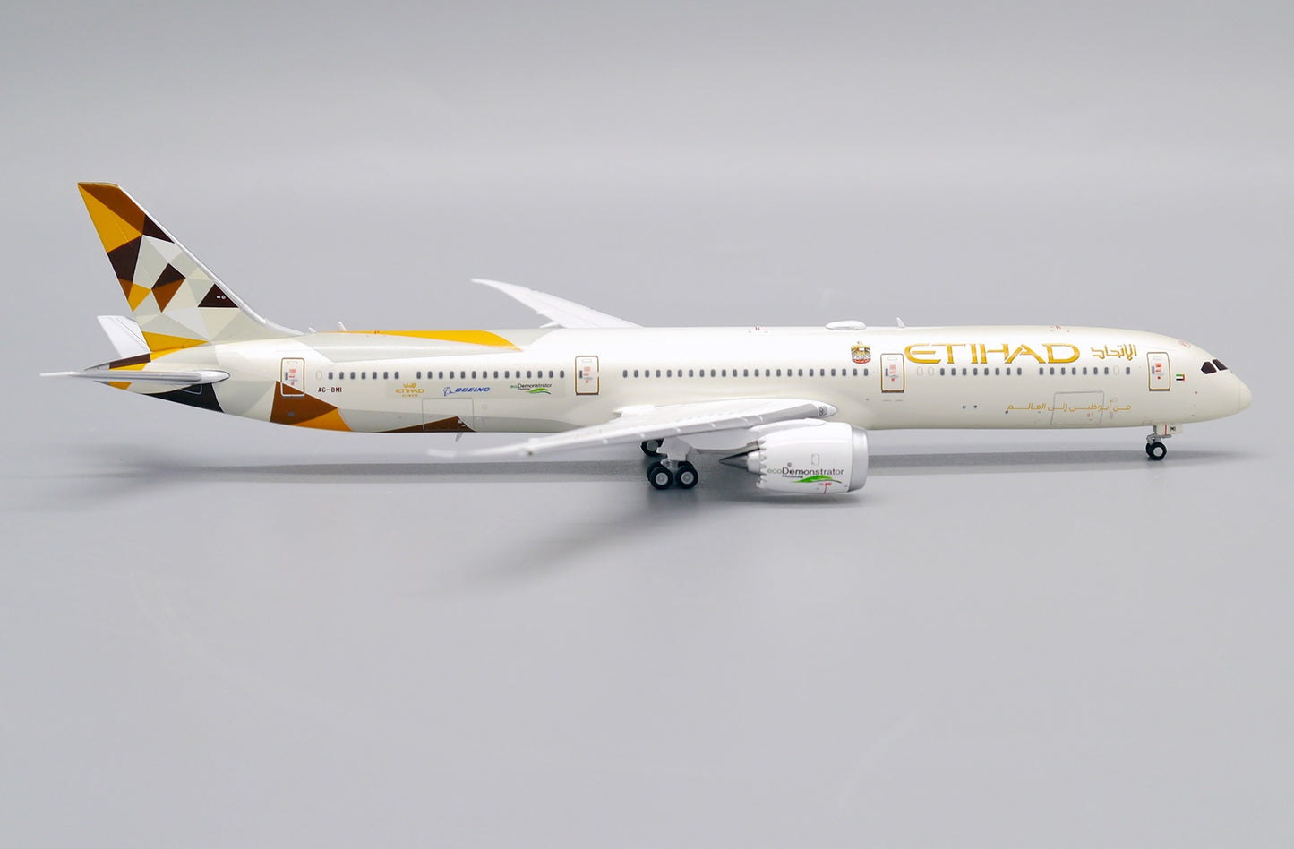 JC WINGS B787 ECO DEMONSTRATOR ETIHAD AIRWAYS REG: A6-BMI