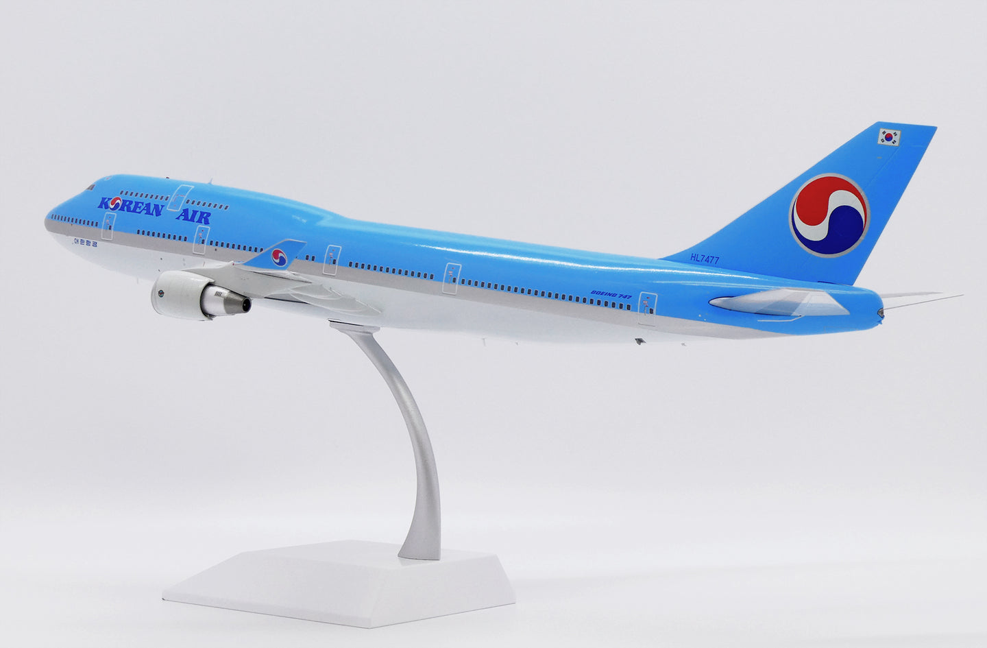 JC WINGS XX7477 1/200 BOEING 747-400 KOREAN AIR "OLD TITLES" REG: HL7477