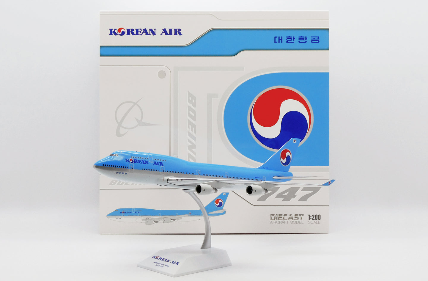 JC WINGS XX7477 1/200 BOEING 747-400 KOREAN AIR "OLD TITLES" REG: HL7477