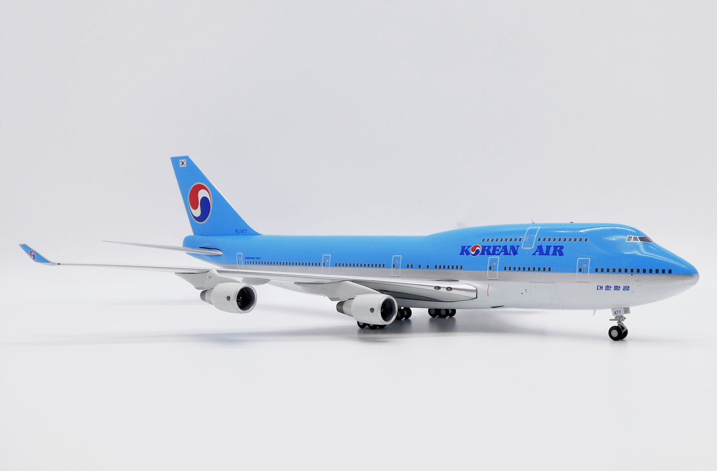 JC WINGS XX7477 1/200 BOEING 747-400 KOREAN AIR "OLD TITLES" REG: HL7477