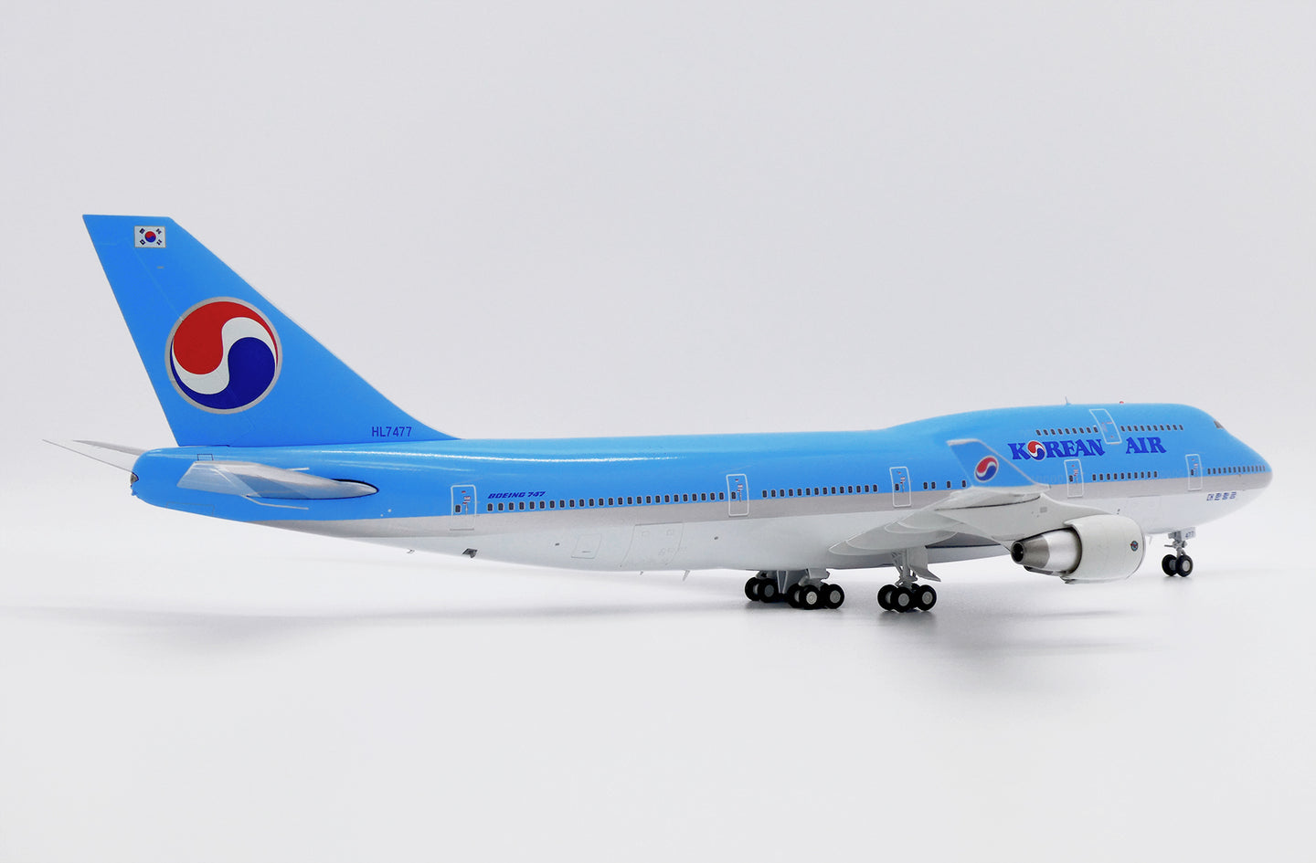 JC WINGS XX7477 1/200 BOEING 747-400 KOREAN AIR "OLD TITLES" REG: HL7477