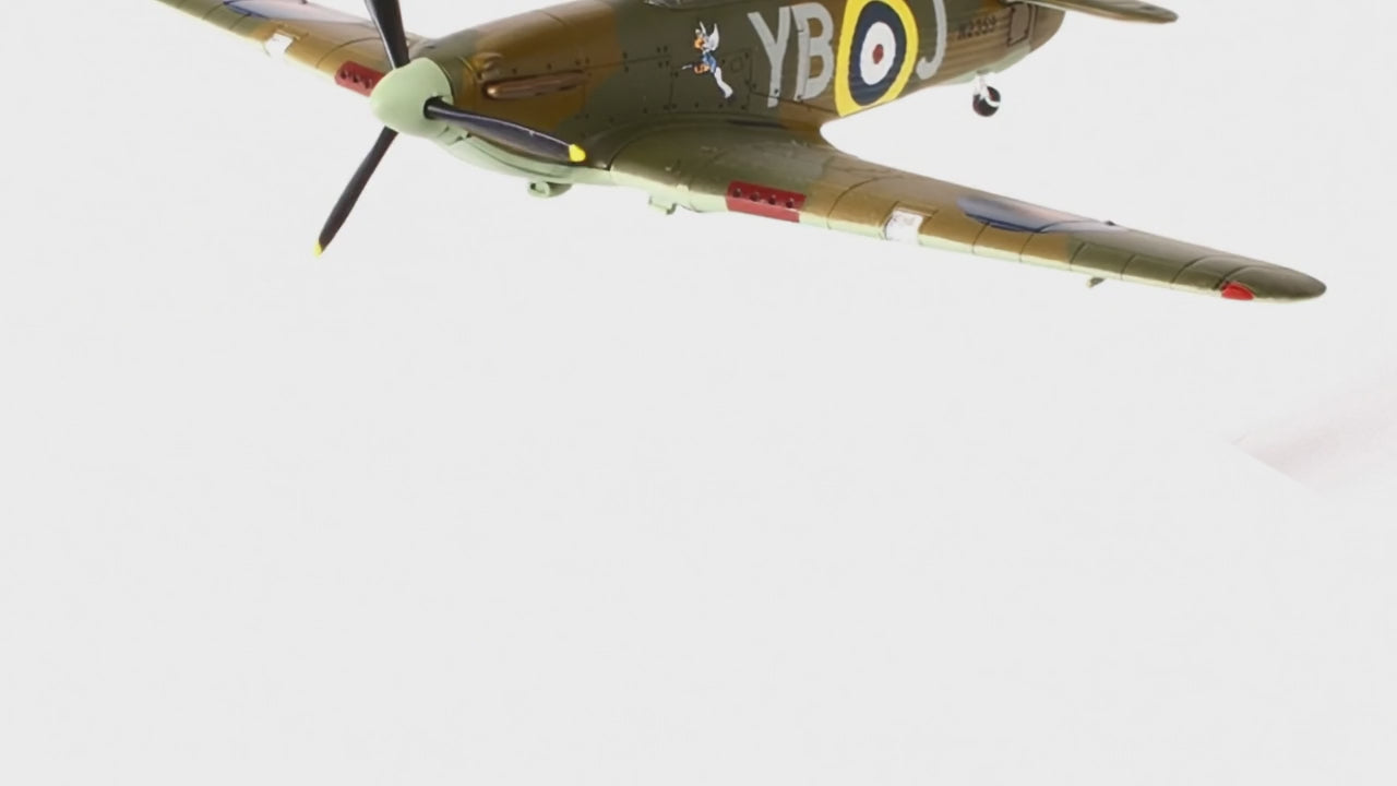 CORGI HURRICANE MK.I N2359/YBJ "WINGED POPEYE" P.O LEONARD WALTER STEVENS RAF 1940